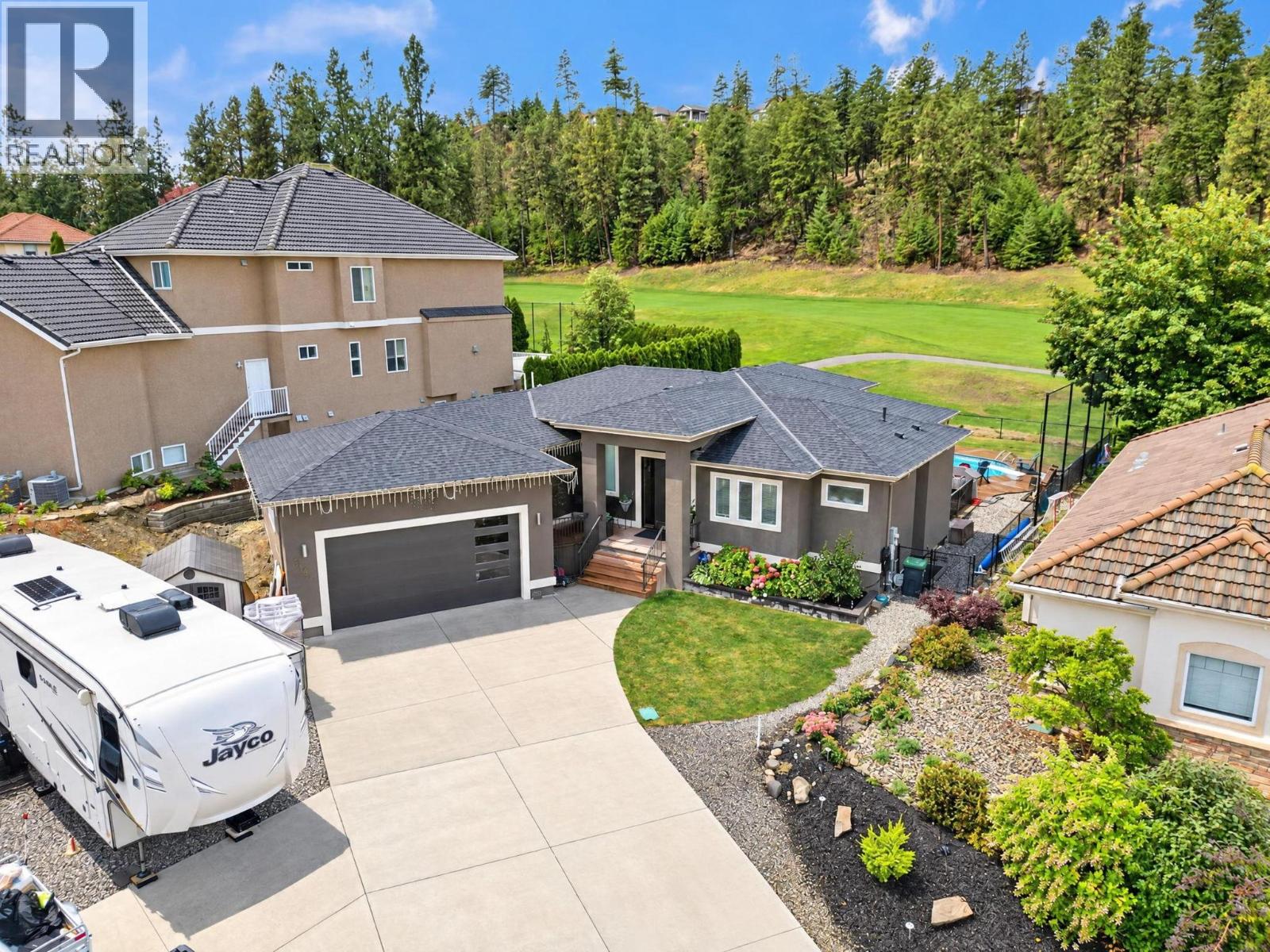 3109 Capistrano Court, Kelowna, British Columbia  V1V 2A3 - Photo 1 - 10401399