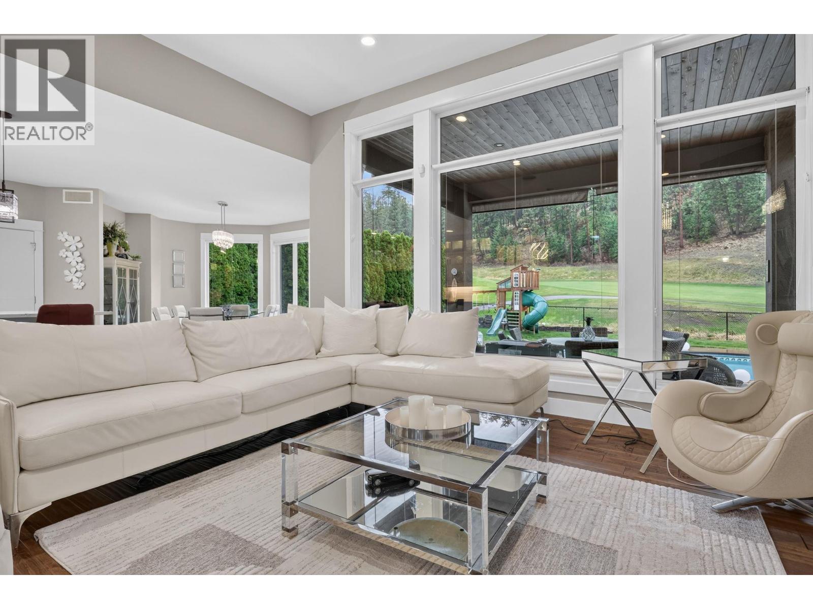 3109 Capistrano Court, Kelowna, British Columbia  V1V 2A3 - Photo 15 - 10401399