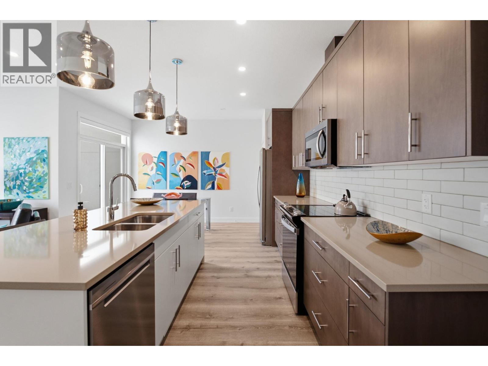 610 Academy Way Unit# 120, Kelowna, British Columbia  V1V 9T1 - Photo 3 - 10401990