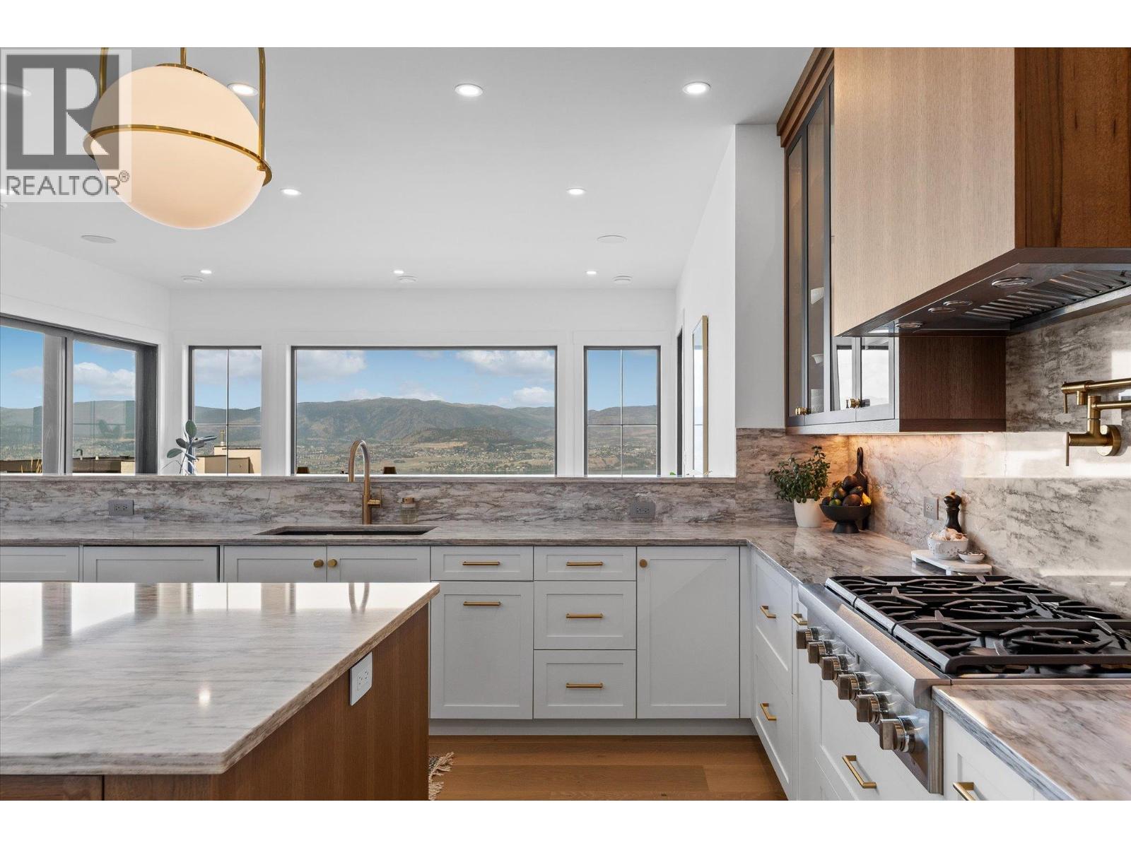 5631 Upper Mission Court, Kelowna, British Columbia  V1W 0C5 - Photo 19 - 10401241