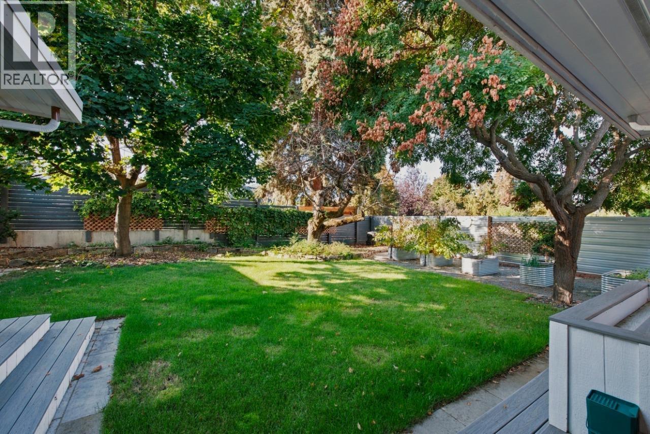445 Sarsons Road, Kelowna, British Columbia  V1W 1C3 - Photo 26 - 10401981