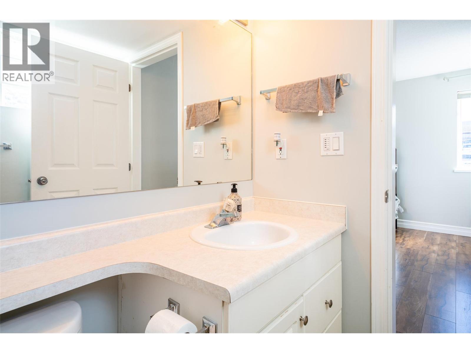 650 3 Street Sw Unit# 112, Salmon Arm, British Columbia  V1E 1P6 - Photo 8 - 10400980