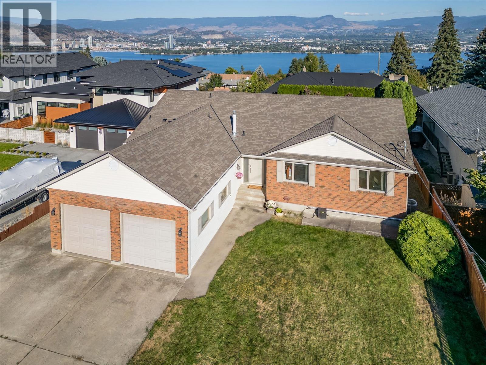 2245 Thacker Drive, West Kelowna, British Columbia  V1Z 1V5 - Photo 1 - 10401989