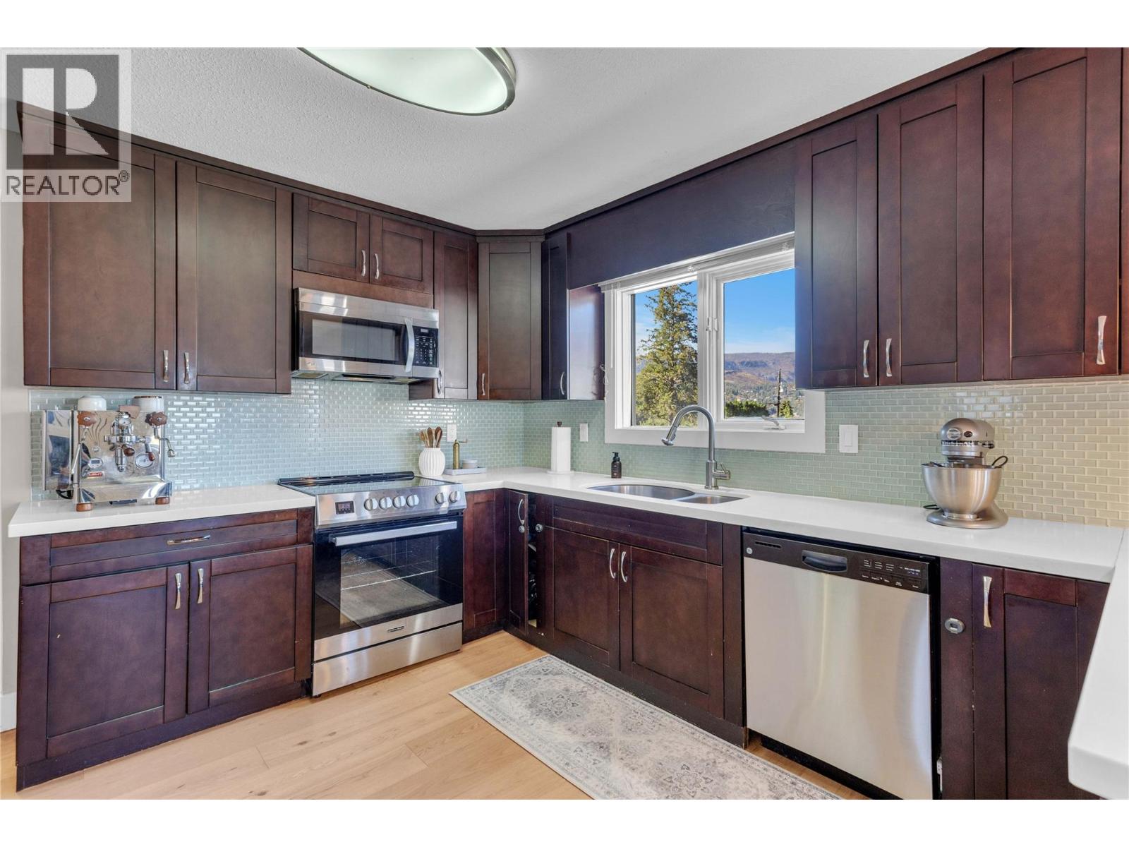 2245 Thacker Drive, West Kelowna, British Columbia  V1Z 1V5 - Photo 12 - 10401989