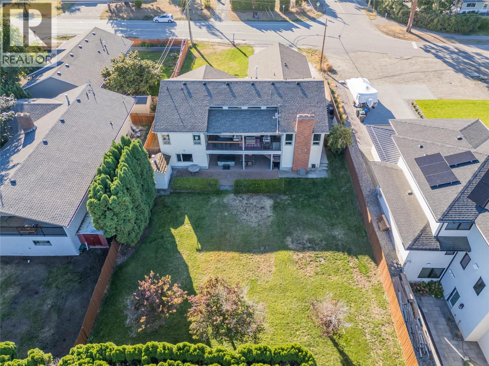 2245 Thacker Drive, West Kelowna, British Columbia  V1Z 1V5 - Photo 64 - 10401989