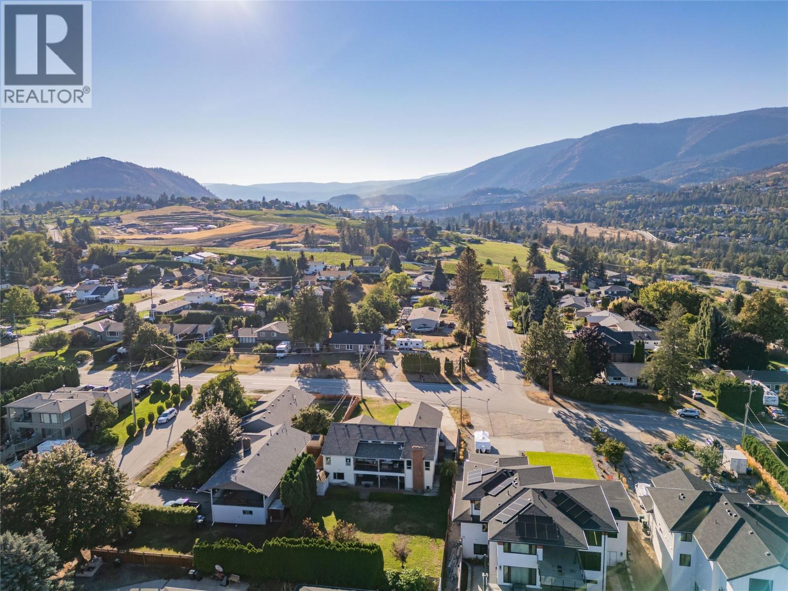 2245 Thacker Drive, West Kelowna, British Columbia  V1Z 1V5 - Photo 78 - 10401989