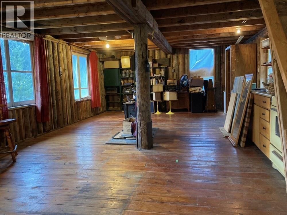 864 Bartley Road, Nakusp, British Columbia  V0G 1R1 - Photo 13 - 10401580
