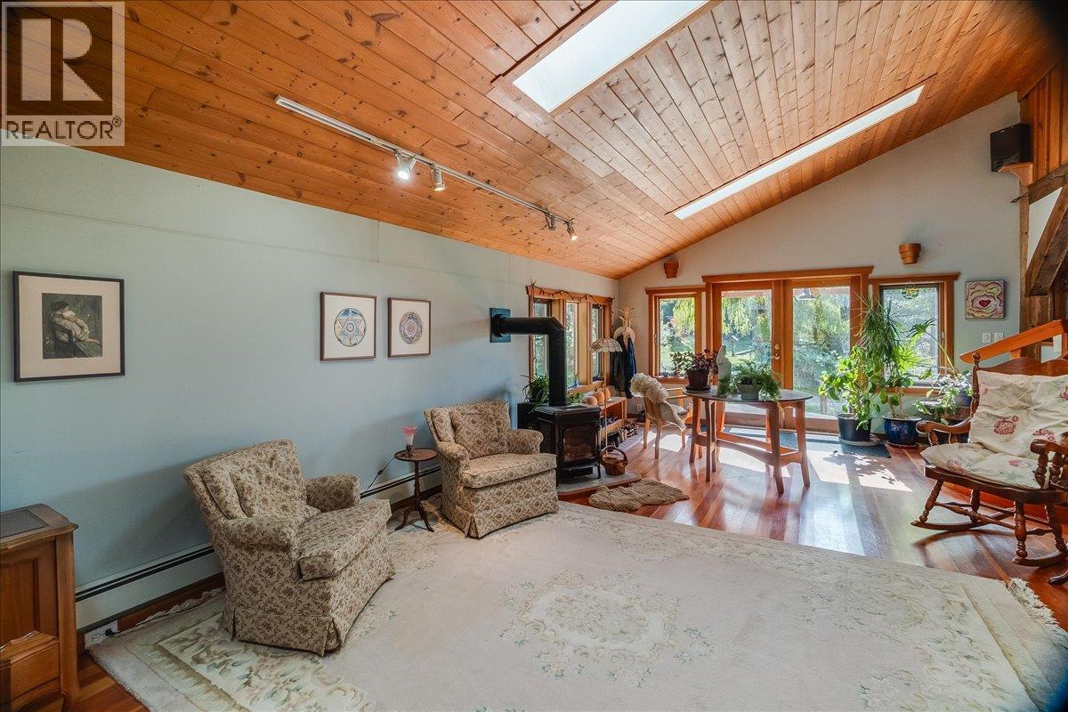 8494 Red Mountain Road, Silverton, British Columbia  V0G 1S0 - Photo 11 - 10401988