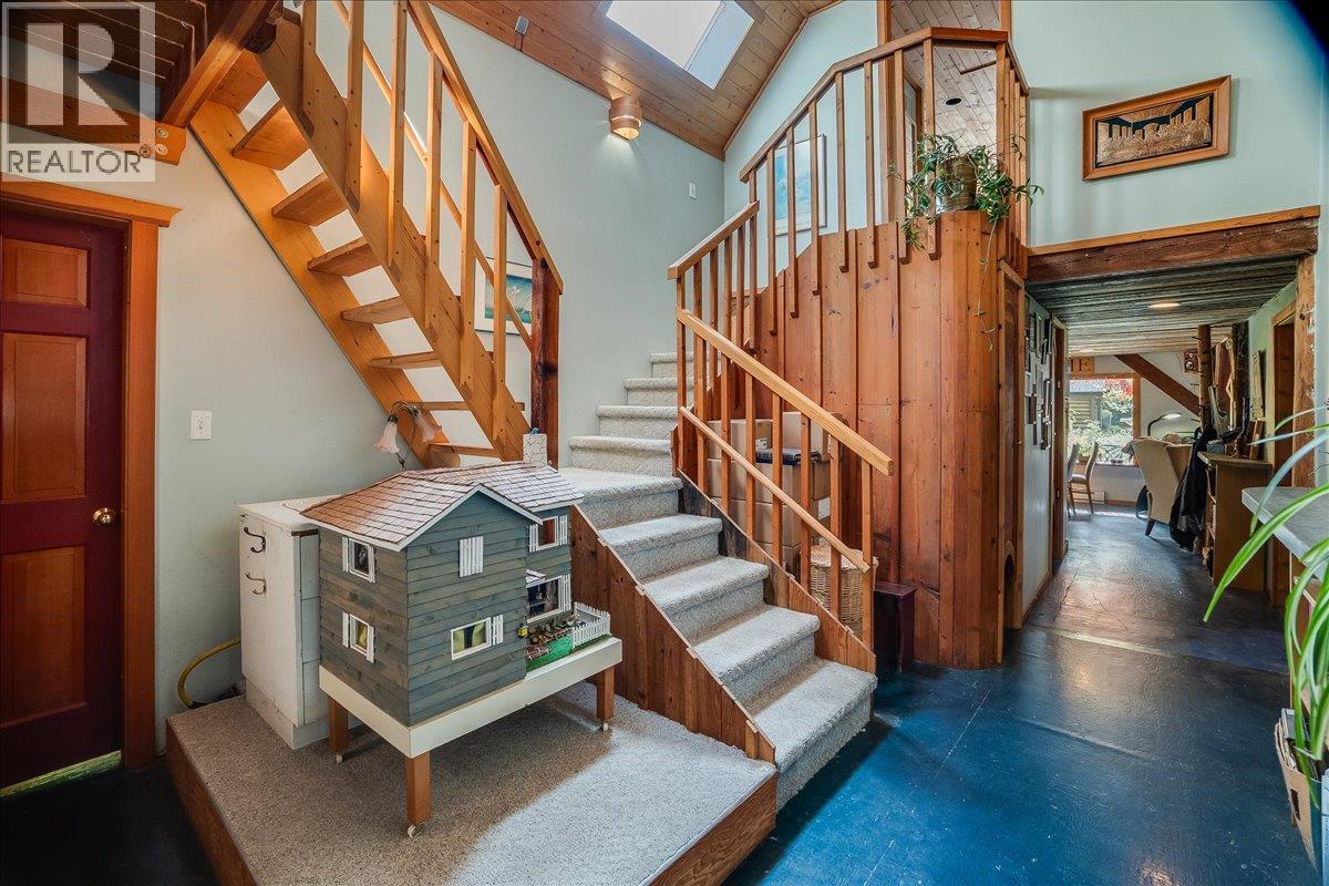 8494 Red Mountain Road, Silverton, British Columbia  V0G 1S0 - Photo 36 - 10401988