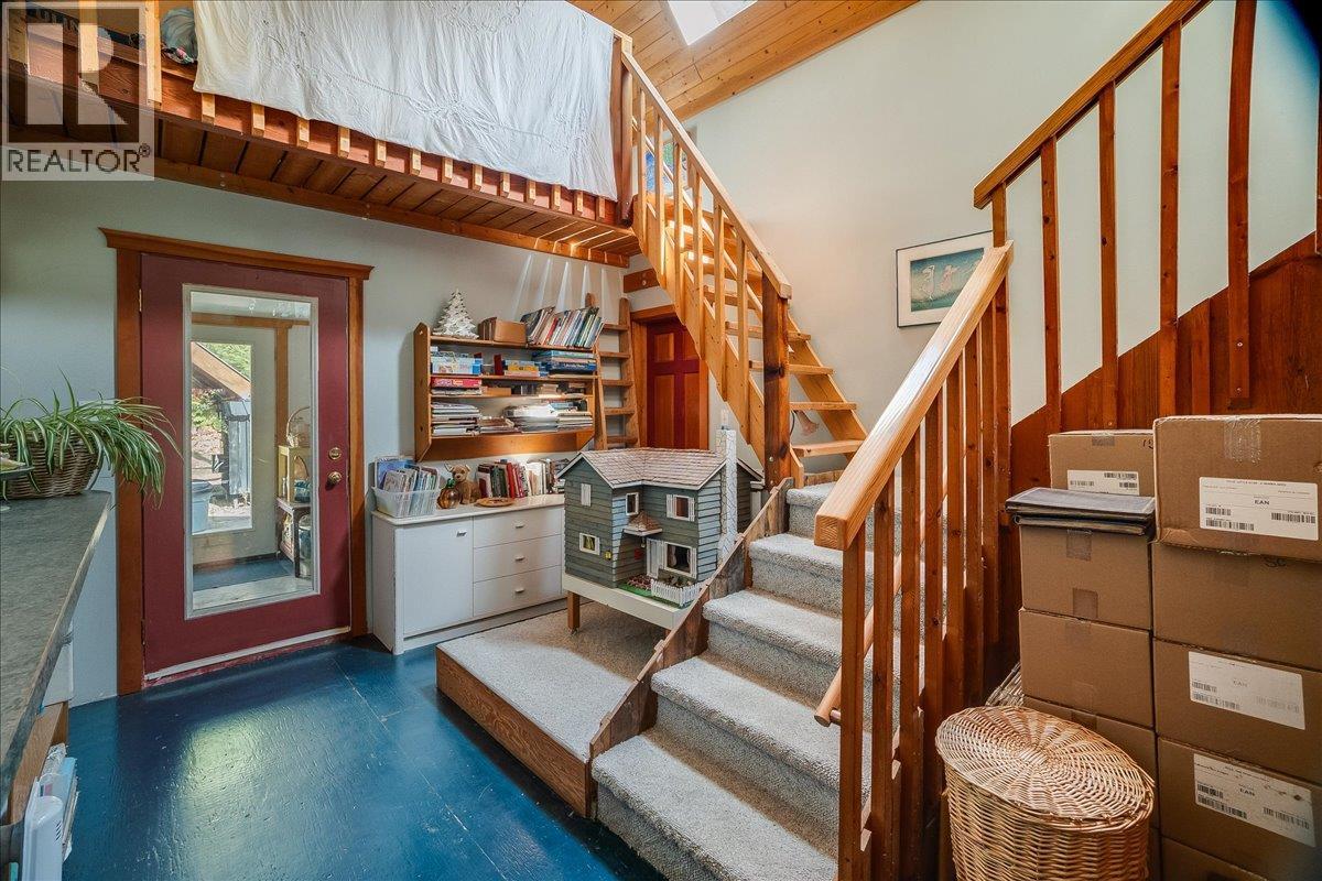 8494 Red Mountain Road, Silverton, British Columbia  V0G 1S0 - Photo 37 - 10401988