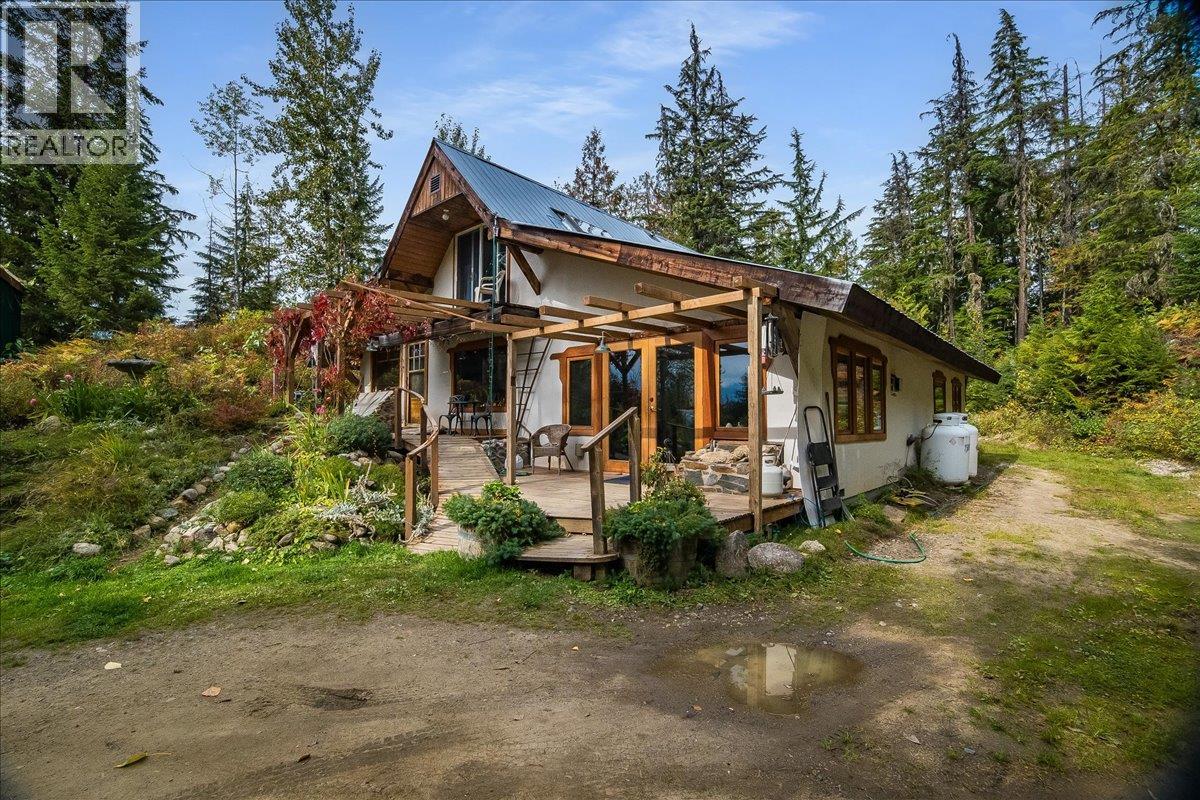 8494 Red Mountain Road, Silverton, British Columbia  V0G 1S0 - Photo 6 - 10401988