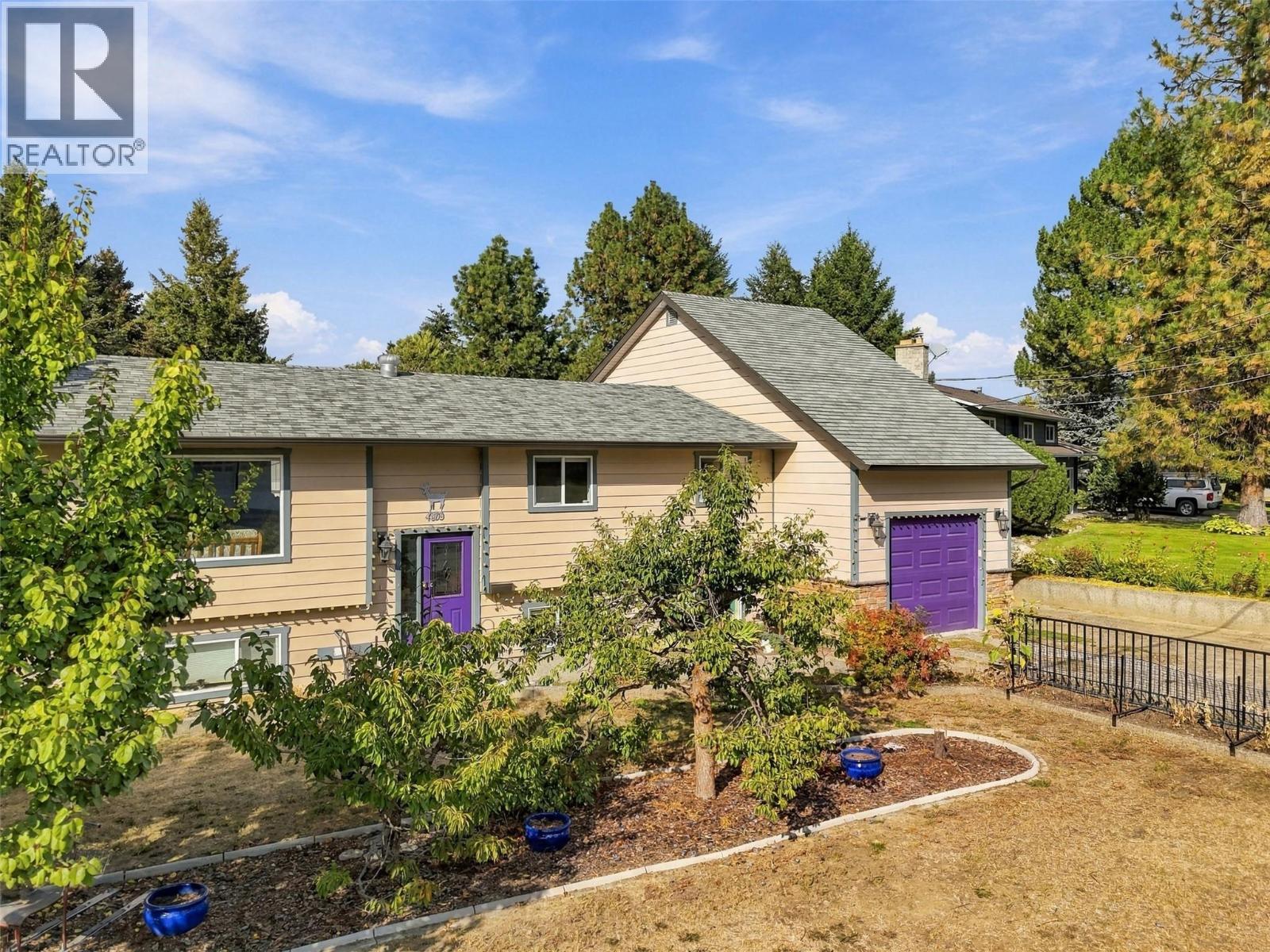 4809 Bolean Drive, Kamloops, British Columbia  V2H 1M3 - Photo 1 - 10402003