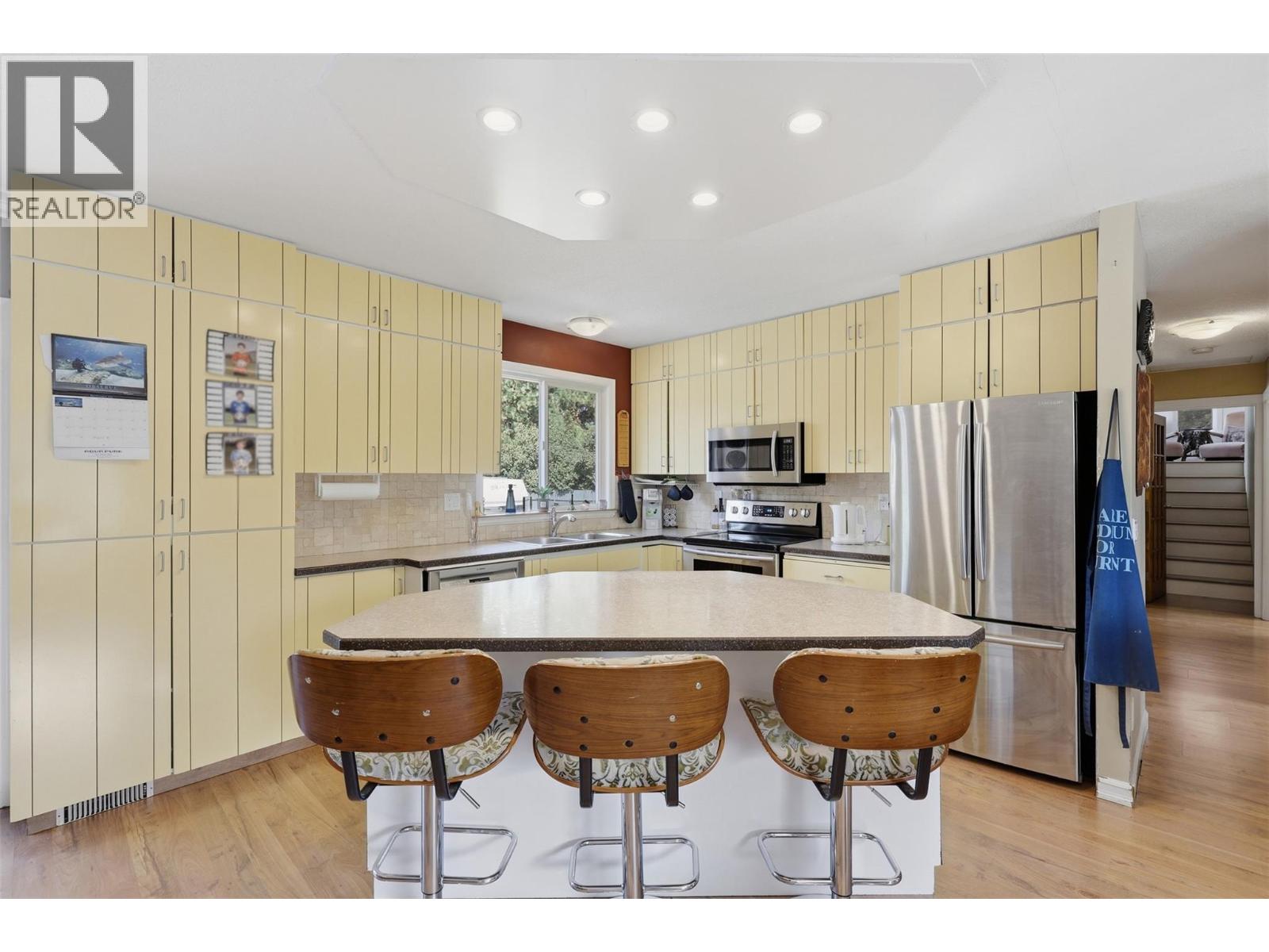 4809 Bolean Drive, Kamloops, British Columbia  V2H 1M3 - Photo 6 - 10402003