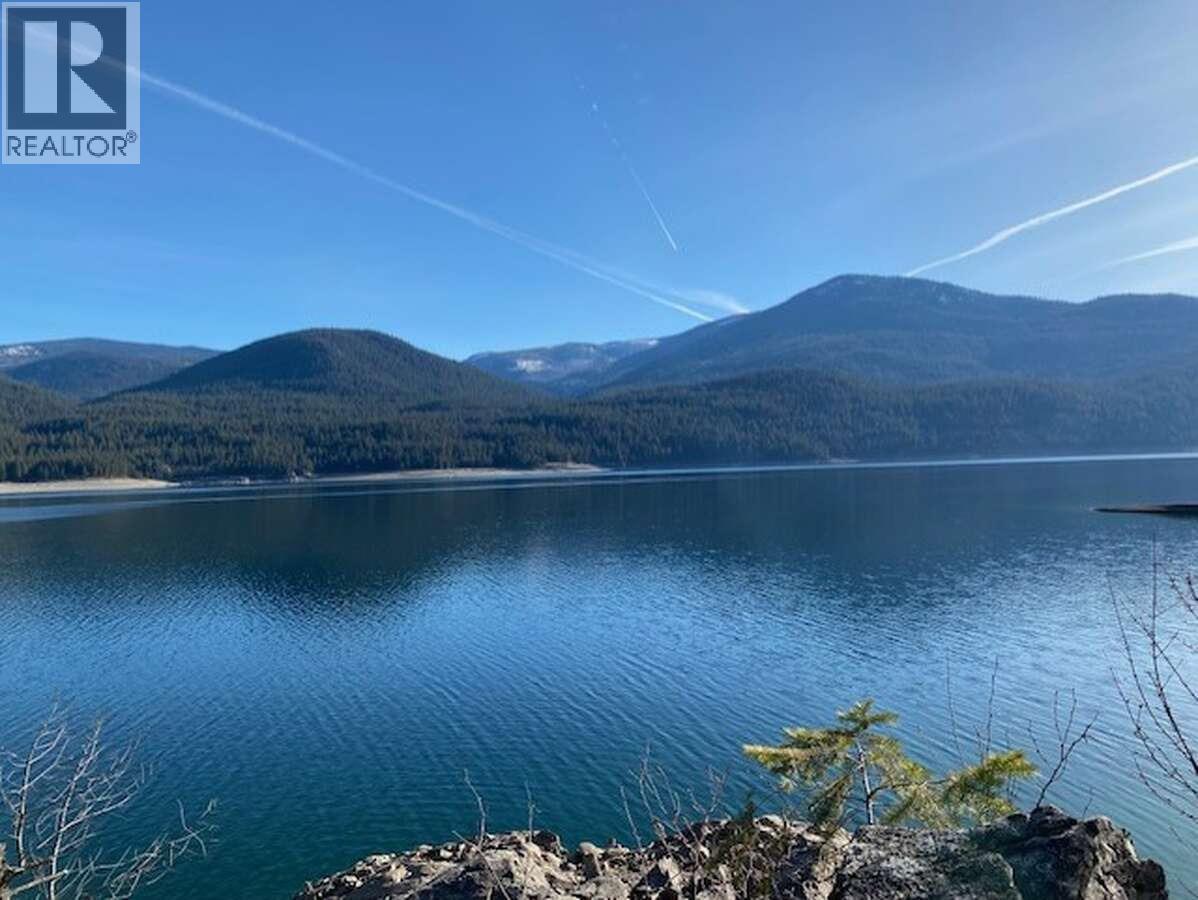 Lot 16 Osprey Point, Renata, British Columbia  V1N 3N3 - Photo 1 - 10401704