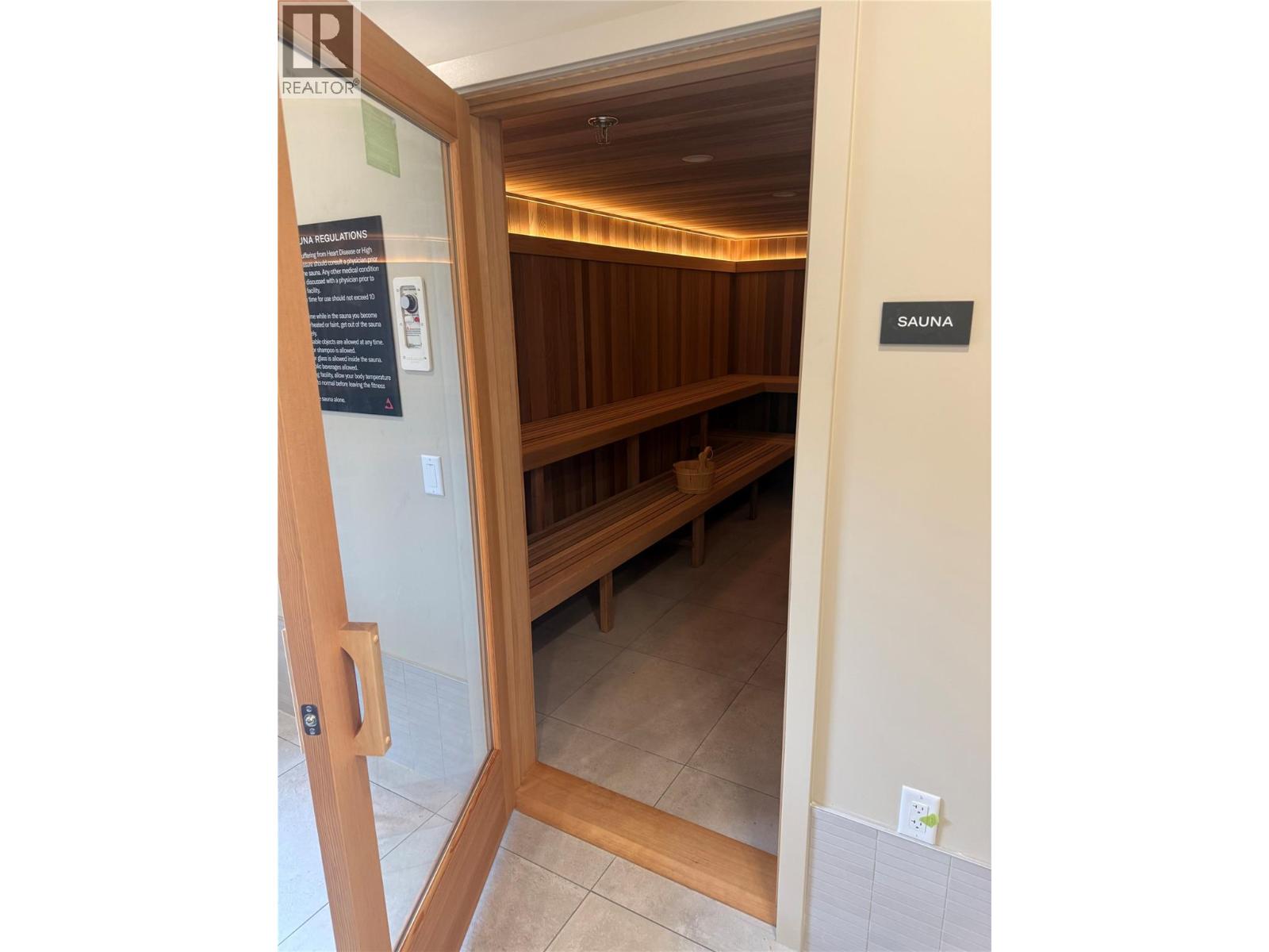 4240 Red Mountain Road Street Unit# 203, Rossland, British Columbia  V0G 1Y0 - Photo 22 - 10401909