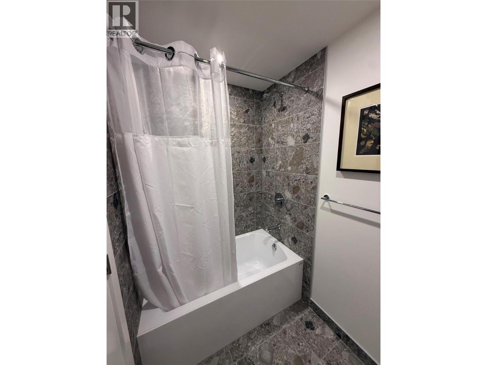 4240 Red Mountain Road Street Unit# 203, Rossland, British Columbia  V0G 1Y0 - Photo 6 - 10401909