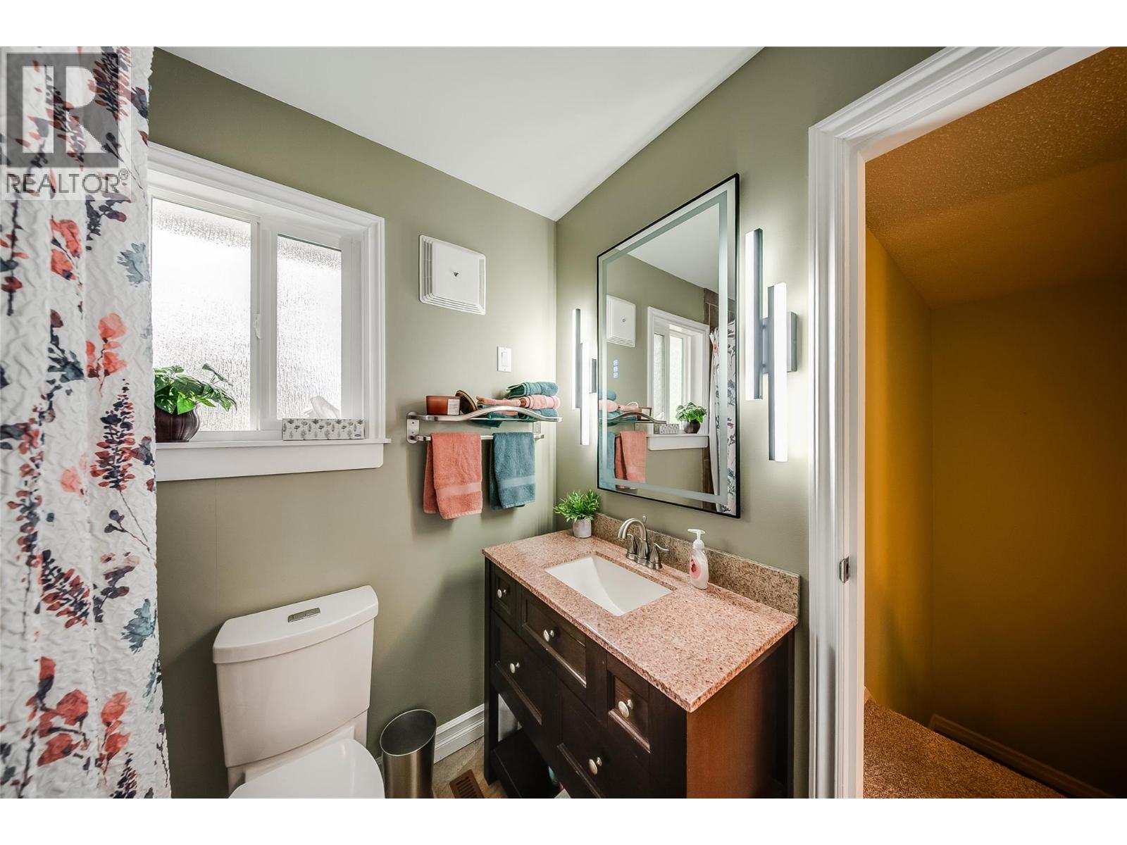 3315 Laurel Crescent, Trail, British Columbia  V1R 4M6 - Photo 19 - 10401929
