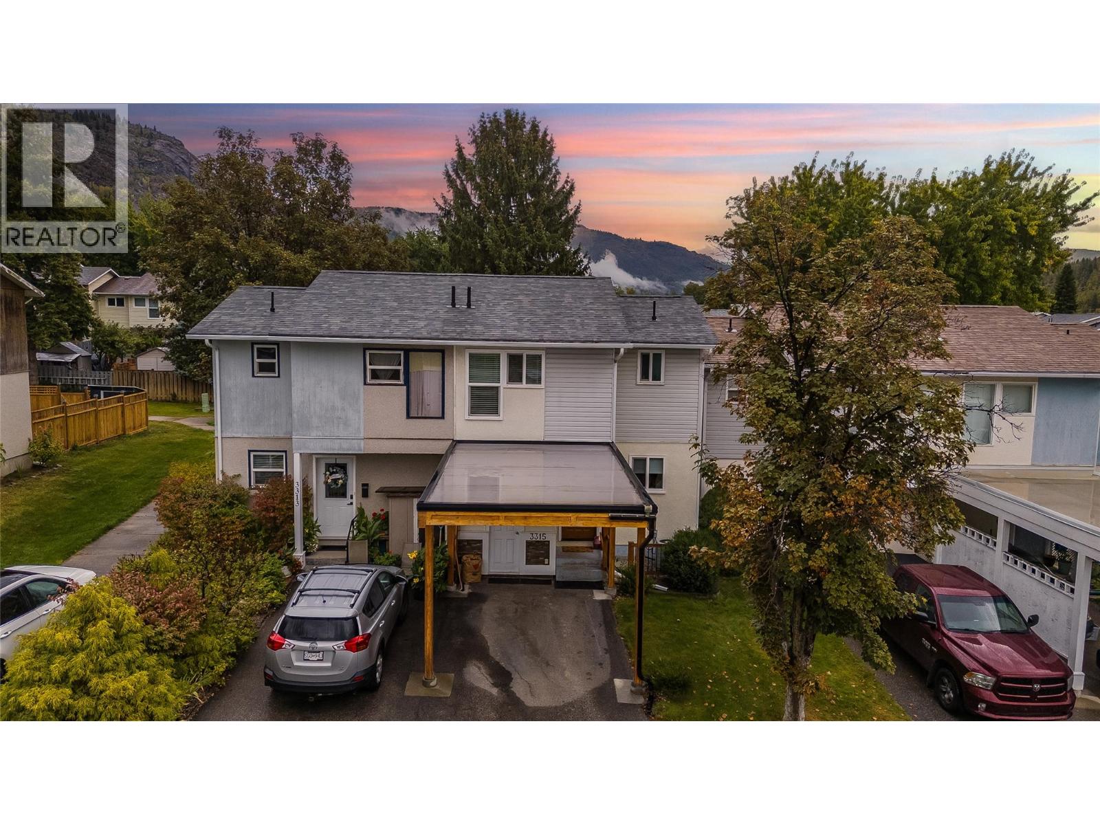 3315 Laurel Crescent, Trail, British Columbia  V1R 4M6 - Photo 2 - 10401929