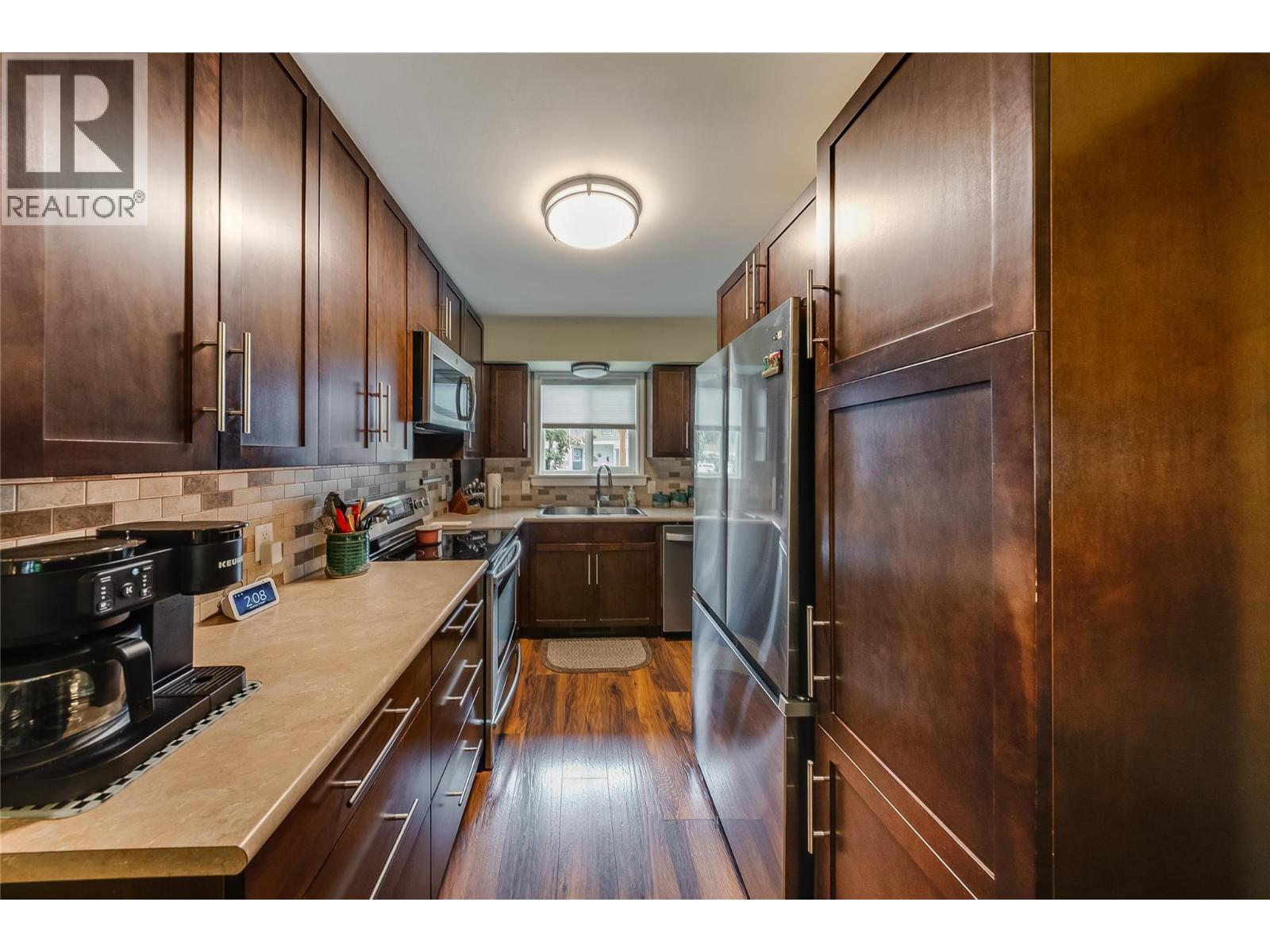 3315 Laurel Crescent, Trail, British Columbia  V1R 4M6 - Photo 9 - 10401929