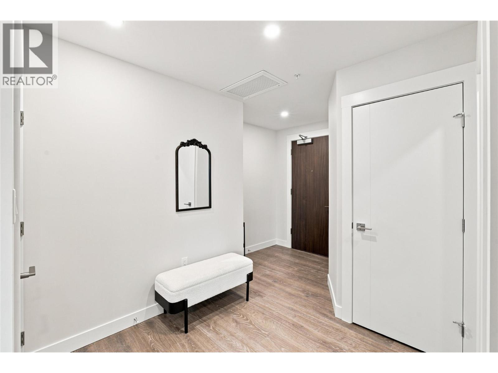 460 Nicola Street Unit# 906, Kamloops, British Columbia  V2C 0N2 - Photo 3 - 10401705