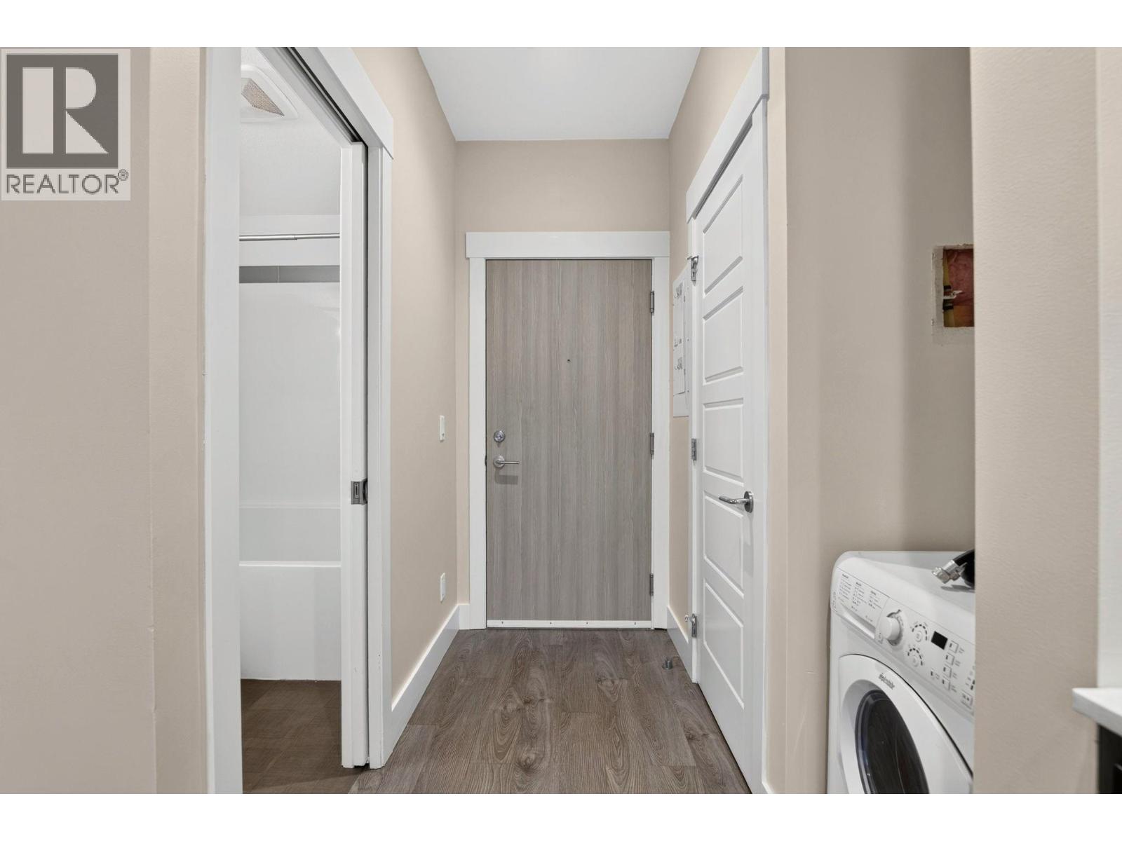 925 Leon Avenue Unit# 347, Kelowna, British Columbia  V1Y 0E5 - Photo 3 - 10401994