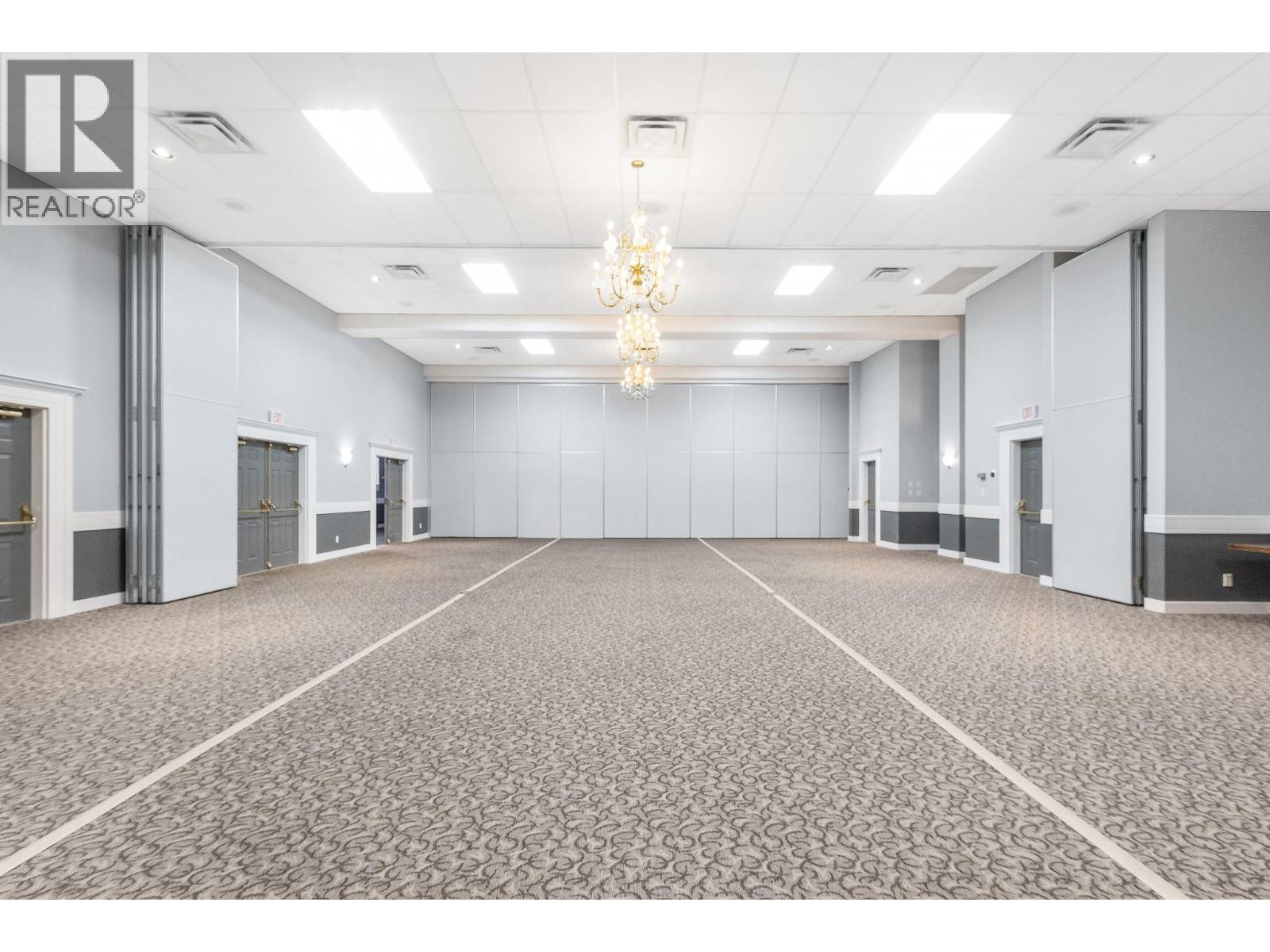 150 Silver Lode Lane Unit# 233/234, Silver Star, British Columbia  V1B 3M1 - Photo 31 - 10401304