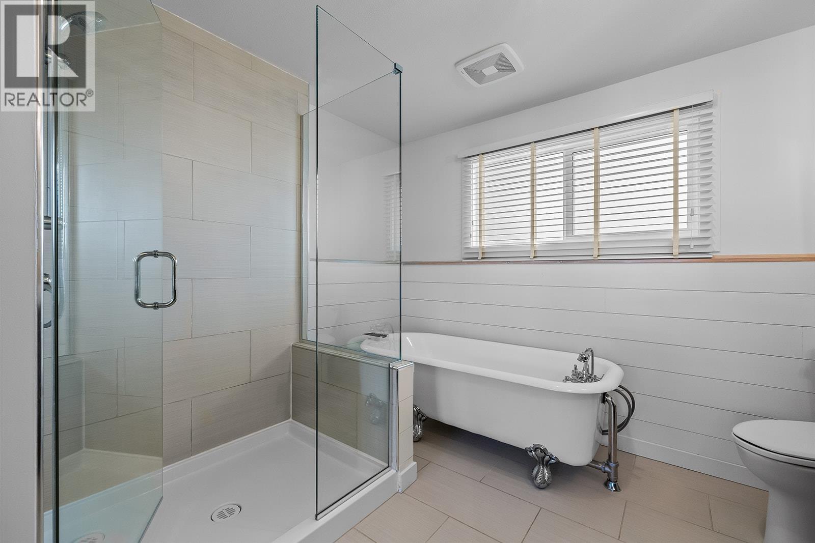 475 Collett Road, Kelowna, British Columbia  V1W 1K8 - Photo 35 - 10402028