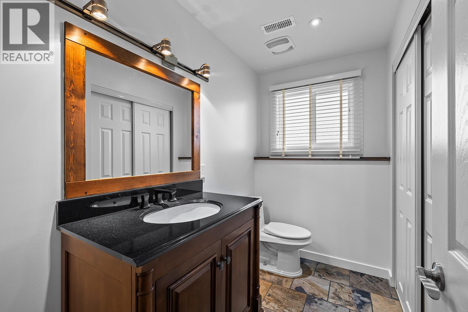 475 Collett Road, Kelowna, British Columbia  V1W 1K8 - Photo 38 - 10402028