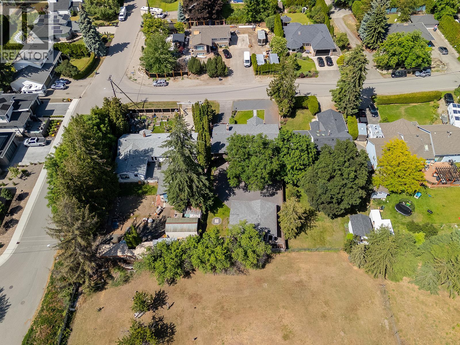 475 Collett Road, Kelowna, British Columbia  V1W 1K8 - Photo 53 - 10402028