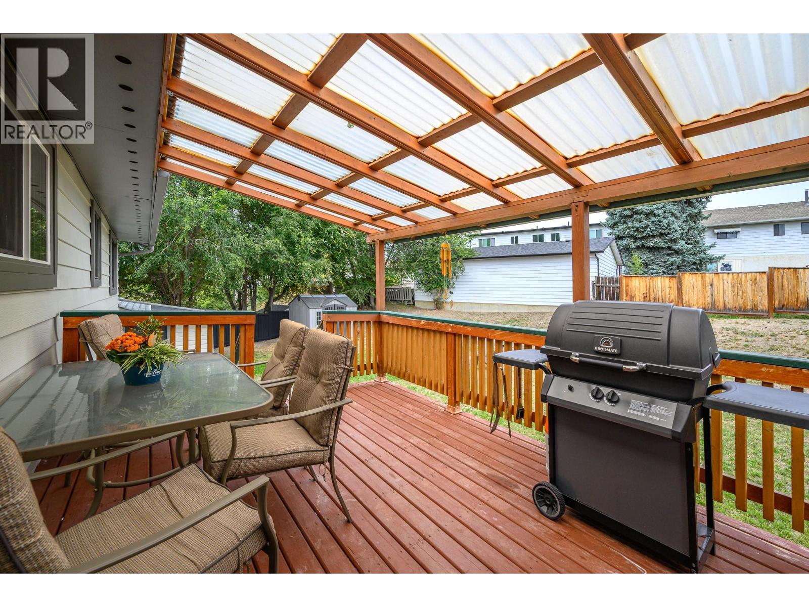 2105 20 Avenue, Vernon, British Columbia  V1T 7J7 - Photo 36 - 10402007