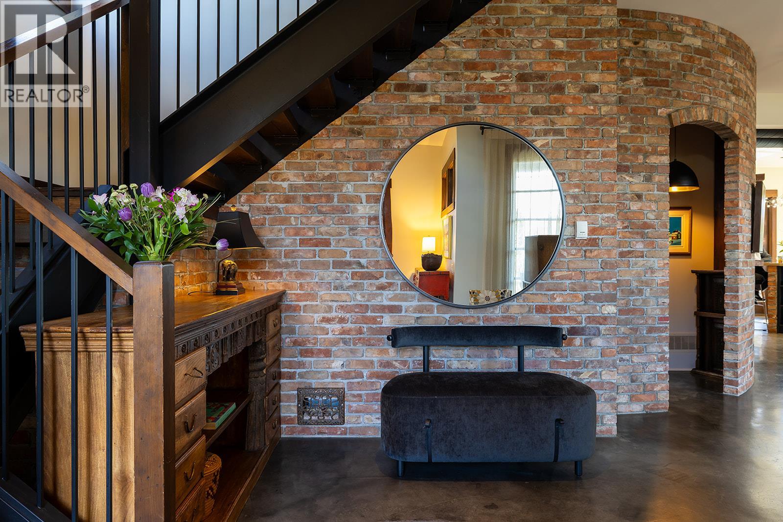 2673 Bath Street, Kelowna, British Columbia  V1Y 1M3 - Photo 3 - 10402027