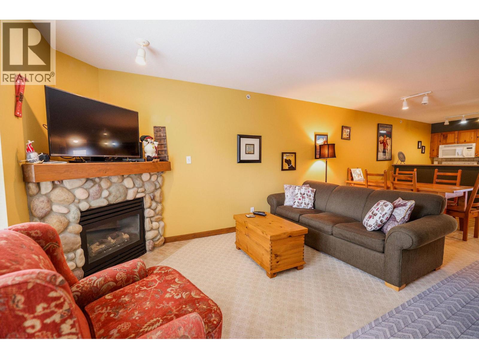 9812 Silver Star Road Unit# 305, Vernon, British Columbia  v1b 3Y9 - Photo 1 - 10402023
