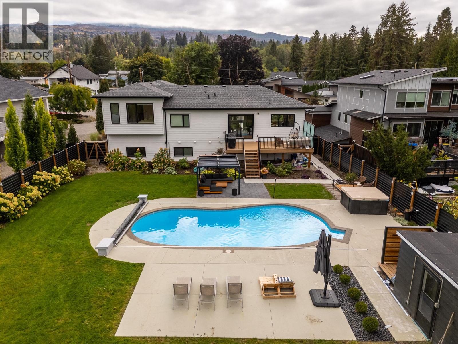 624 Bonjou Road, Kelowna, British Columbia  V1W 1M5 - Photo 78 - 10401859