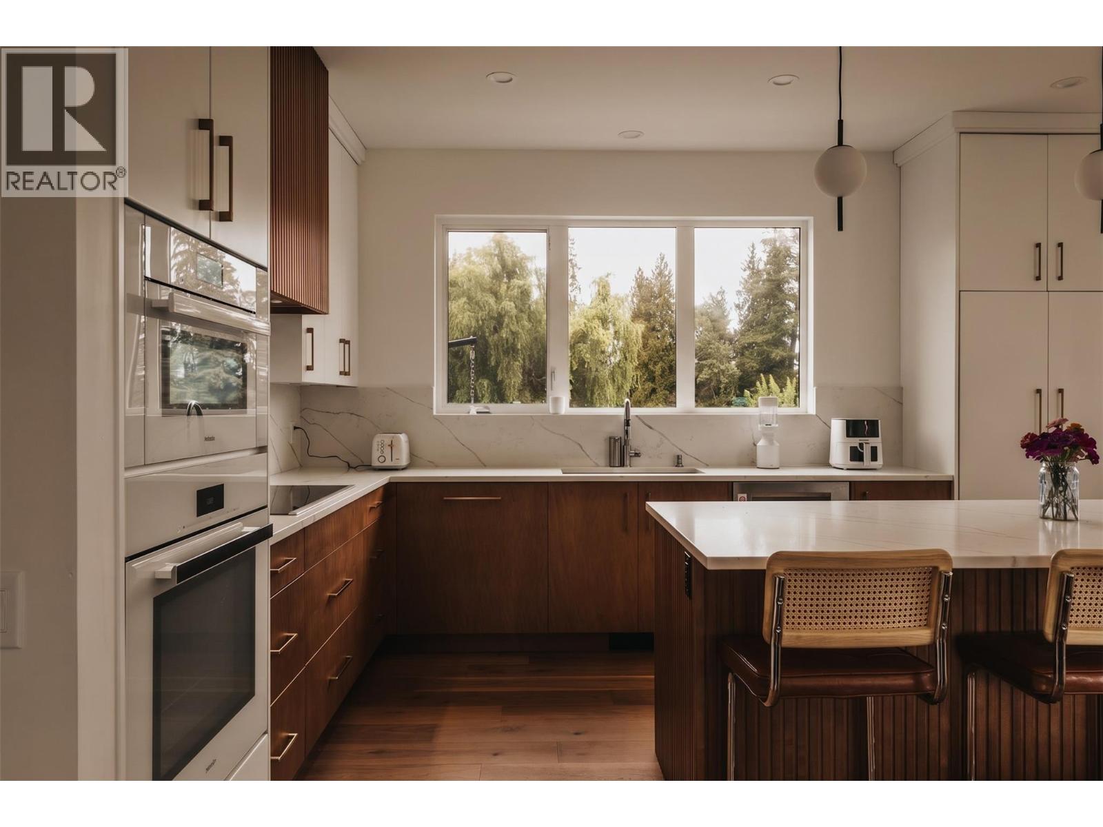 624 Bonjou Road, Kelowna, British Columbia  V1W 1M5 - Photo 91 - 10401859