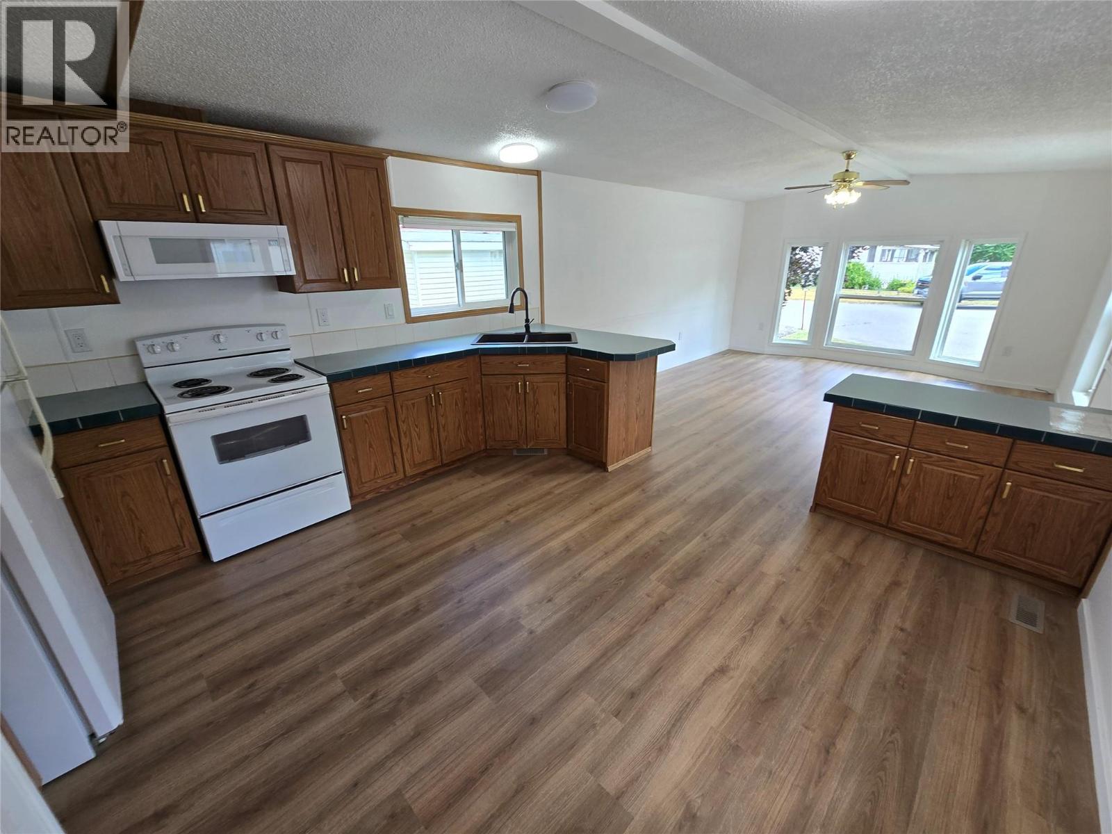 130 Ferry Road Unit# 7, Clearwater, British Columbia  V0E 1N2 - Photo 8 - 10402002
