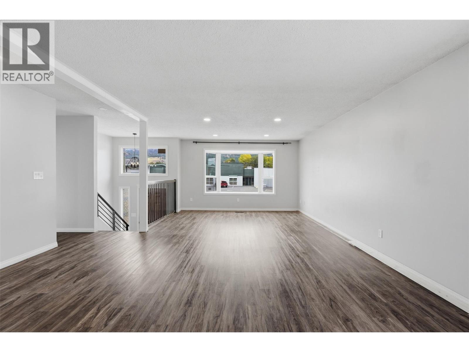 4568 Cammeray Drive, Kamloops, British Columbia  V2H 1L4 - Photo 16 - 10402055