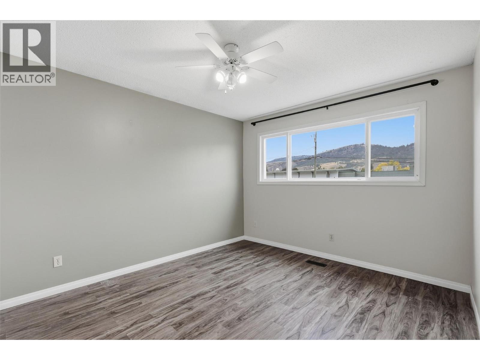 4568 Cammeray Drive, Kamloops, British Columbia  V2H 1L4 - Photo 18 - 10402055