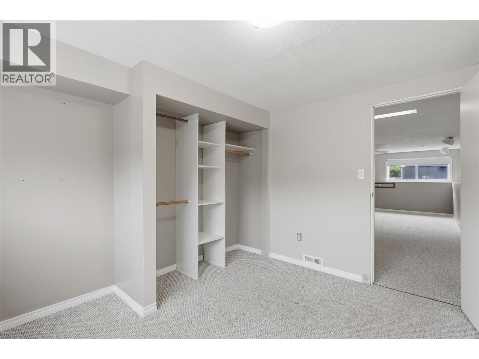 4568 Cammeray Drive, Kamloops, British Columbia  V2H 1L4 - Photo 32 - 10402055