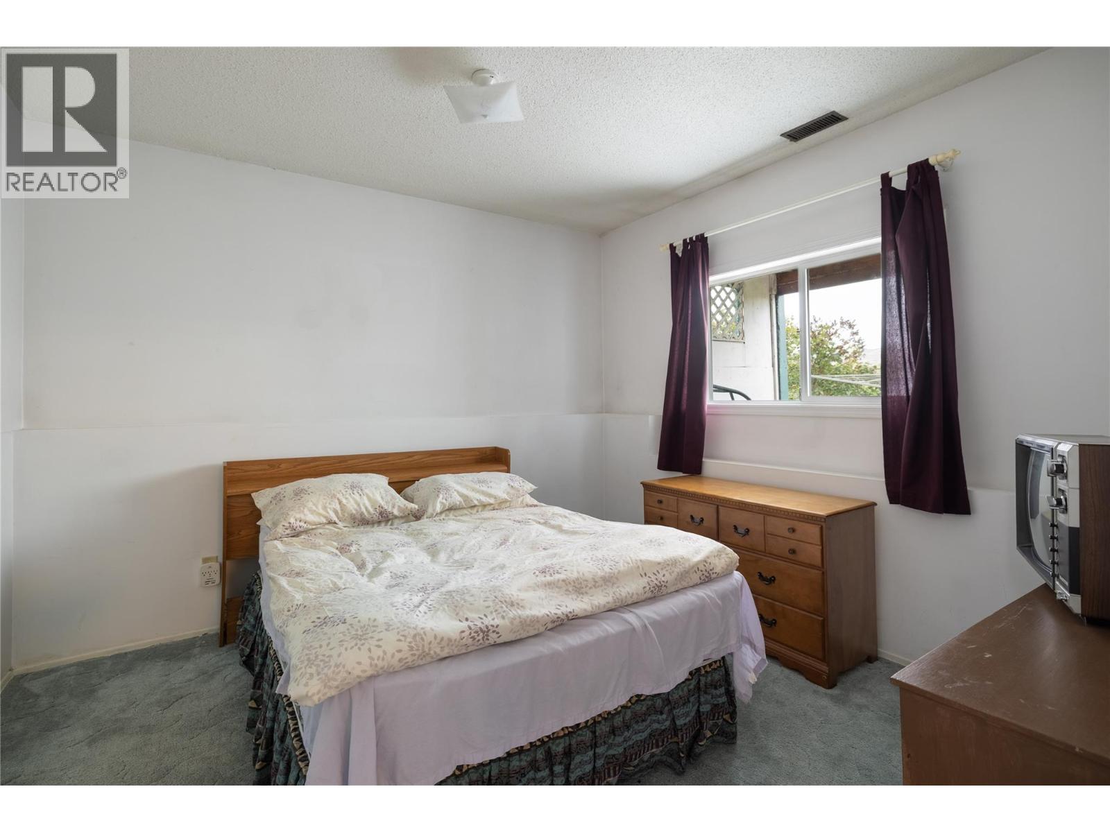 6689 Apollo Road, Vernon, British Columbia  V1H 1J3 - Photo 21 - 10401608