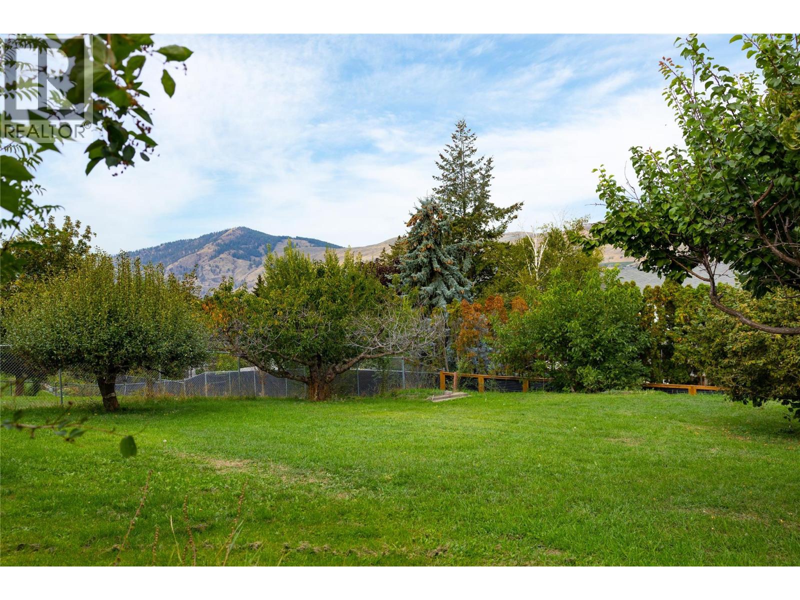 6689 Apollo Road, Vernon, British Columbia  V1H 1J3 - Photo 43 - 10401608