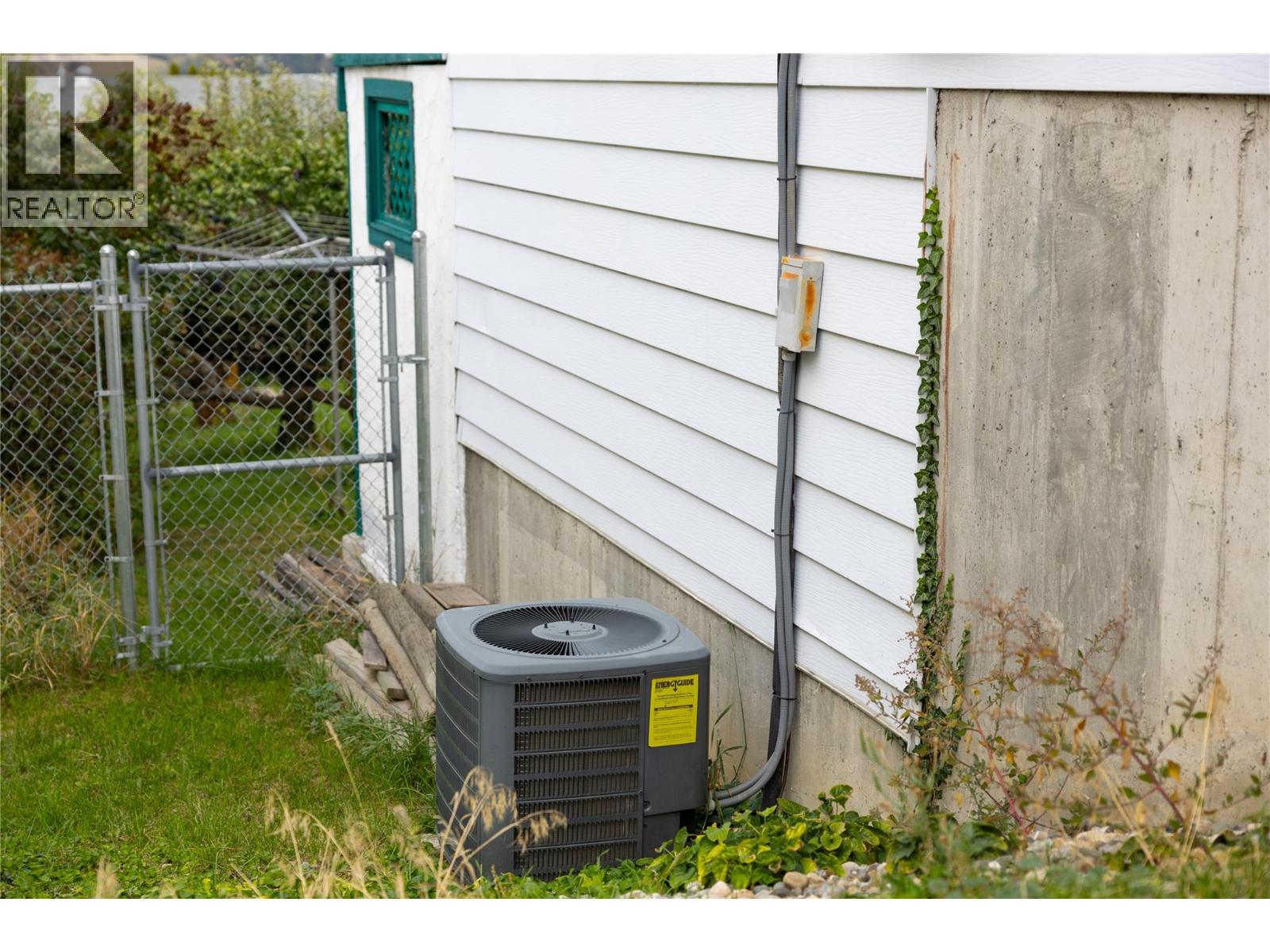 6689 Apollo Road, Vernon, British Columbia  V1H 1J3 - Photo 53 - 10401608