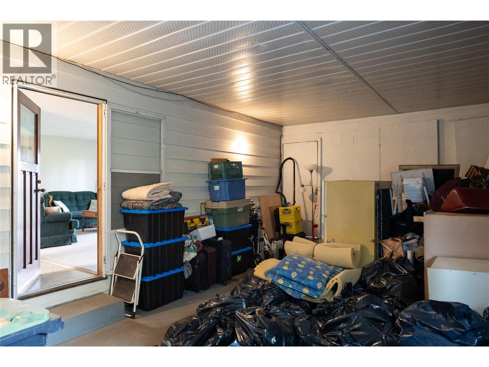 6689 Apollo Road, Vernon, British Columbia  V1H 1J3 - Photo 56 - 10401608