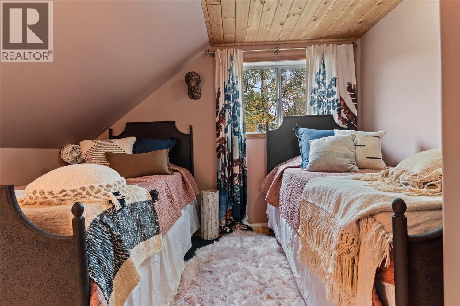 2627 Strathcona Avenue, Coalmont-Tulameen, British Columbia  V0X 1W0 - Photo 31 - 10401414
