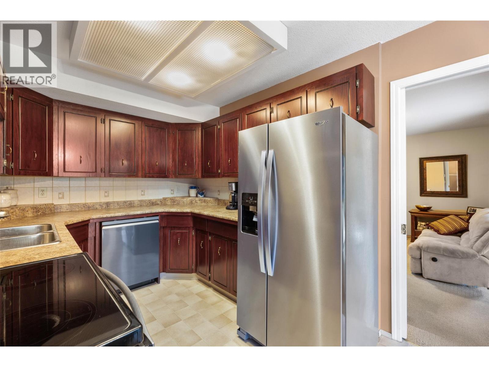 4313 Furiak Road, Kamloops, British Columbia  V2H 1L3 - Photo 14 - 10401581
