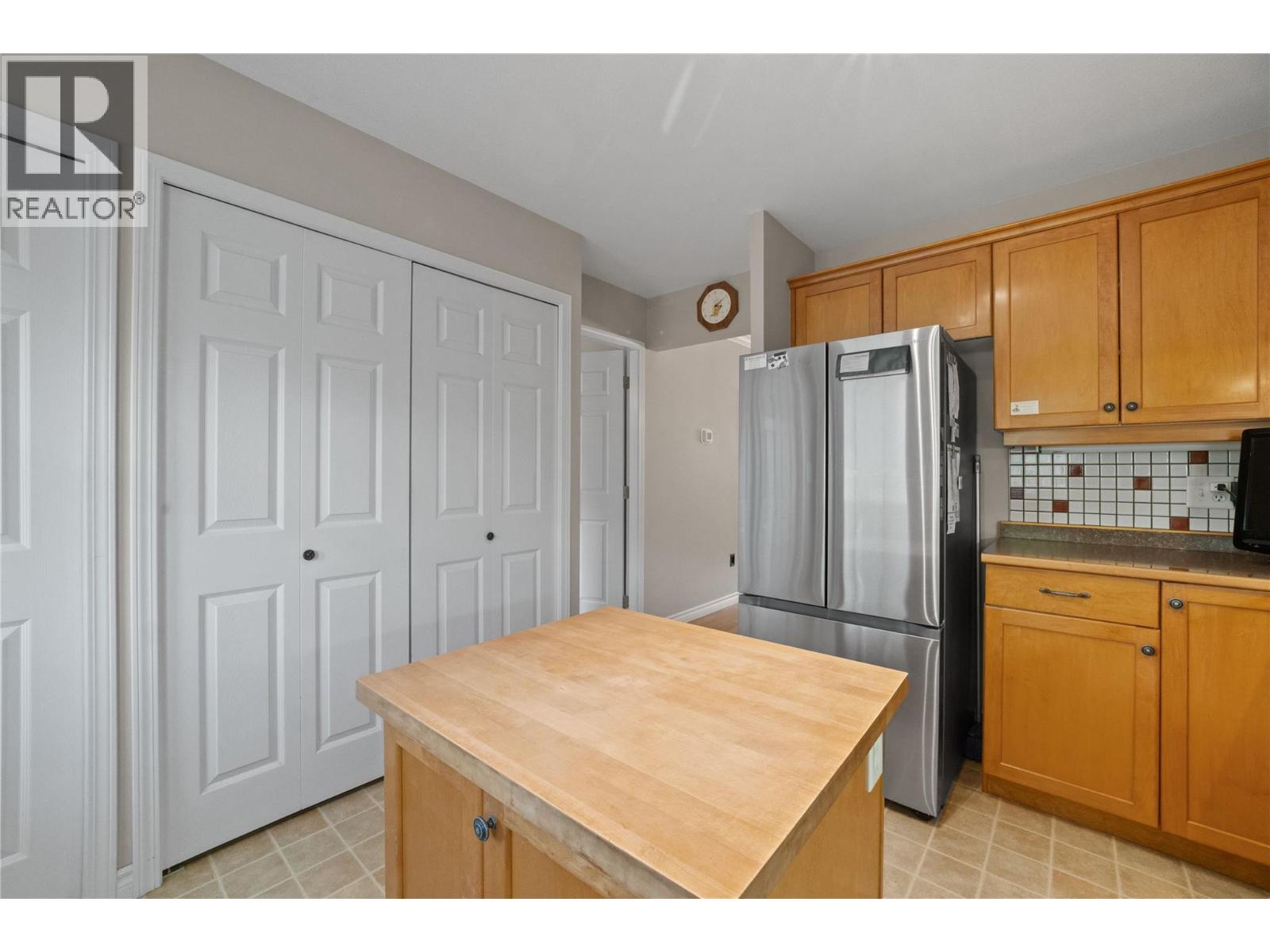 51 8 Avenue Sw Unit# 10, Salmon Arm, British Columbia  V1E 3L9 - Photo 12 - 10401916