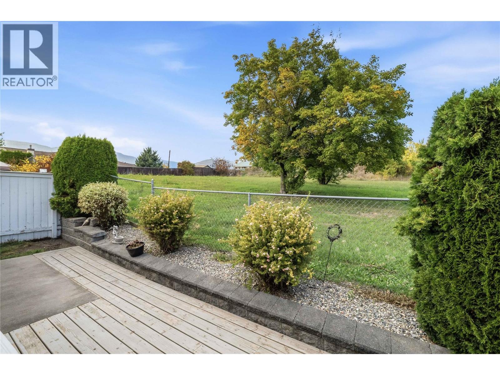51 8 Avenue Sw Unit# 10, Salmon Arm, British Columbia  V1E 3L9 - Photo 24 - 10401916