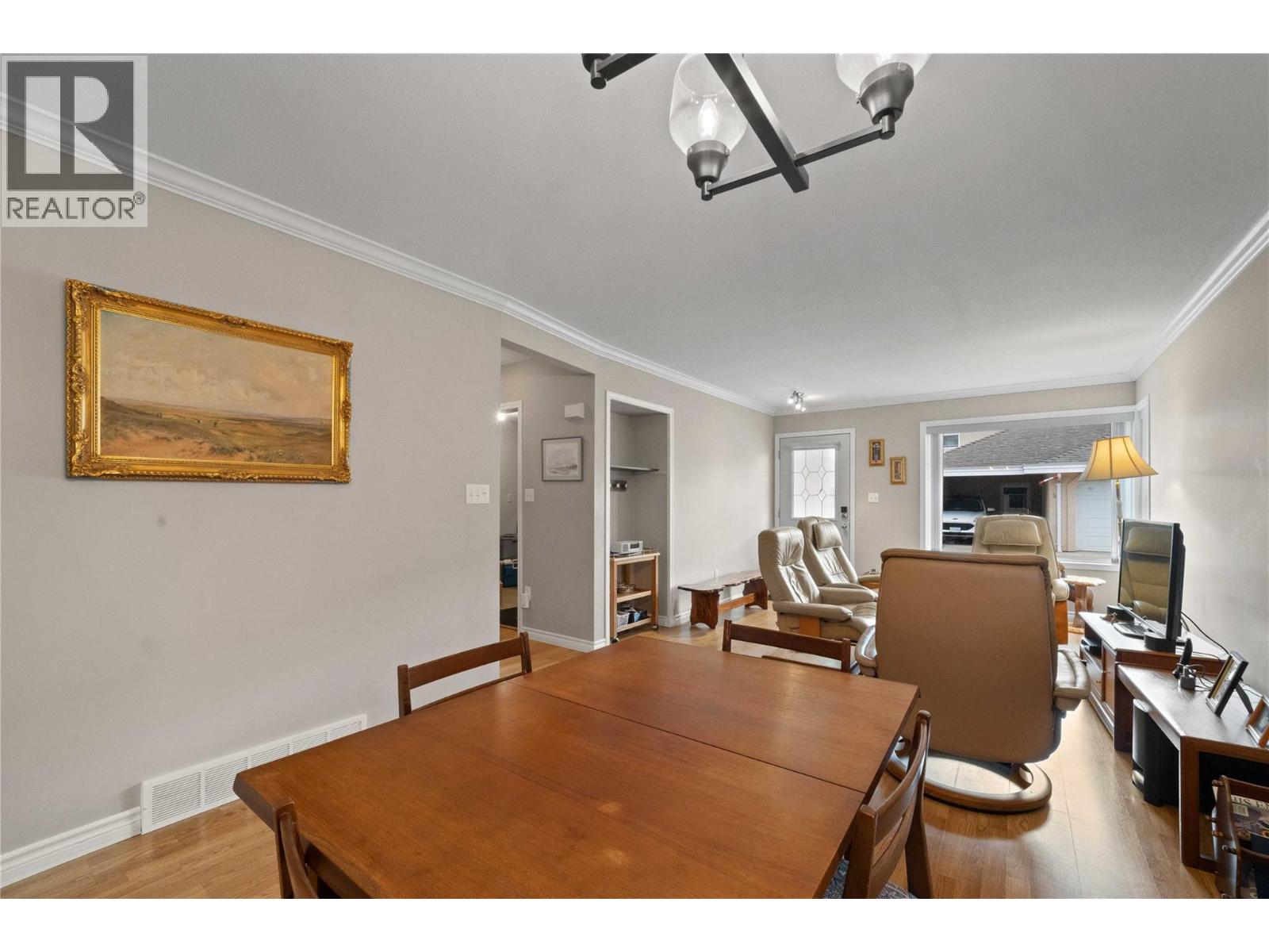 51 8 Avenue Sw Unit# 10, Salmon Arm, British Columbia  V1E 3L9 - Photo 7 - 10401916