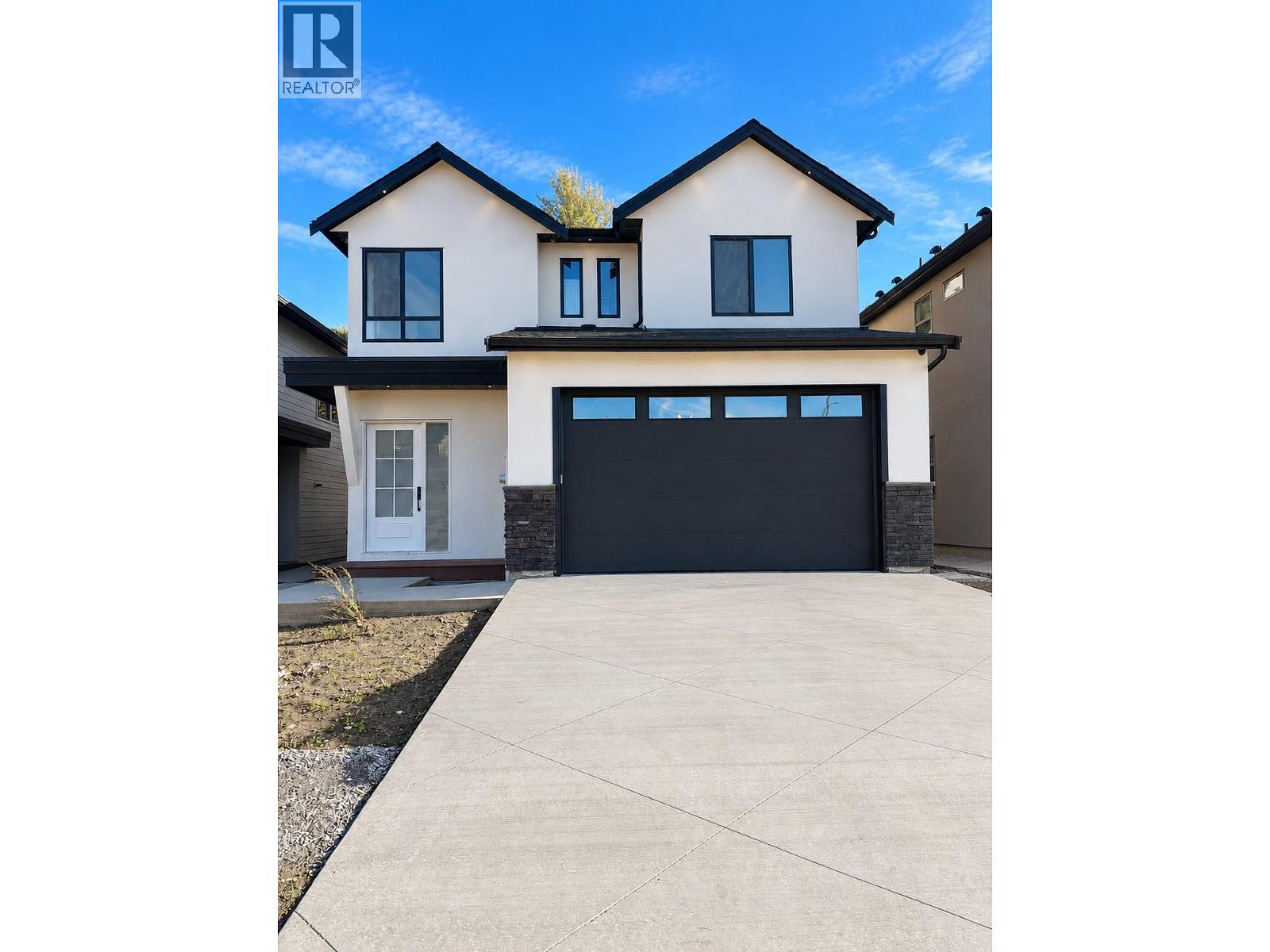 996 Bull Crescent, Kelowna, British Columbia  V1W 0B6 - Photo 1 - 10401961