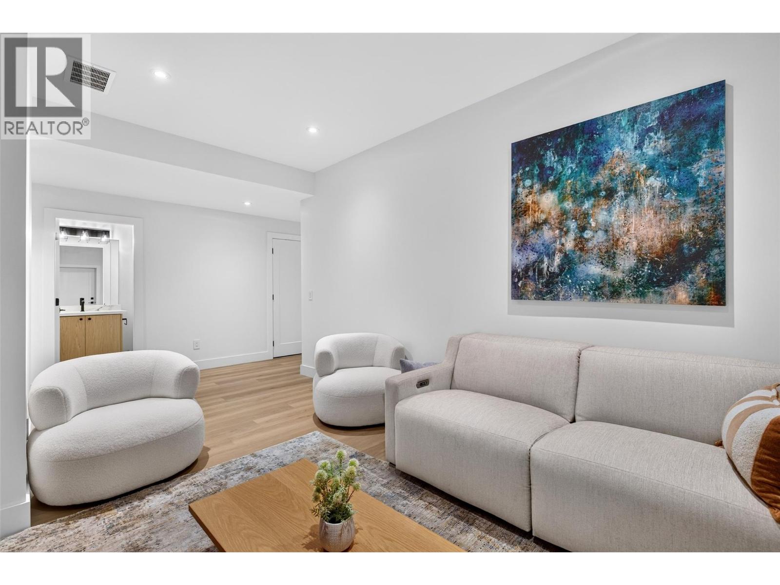 996 Bull Crescent, Kelowna, British Columbia  V1W 0B6 - Photo 33 - 10401961