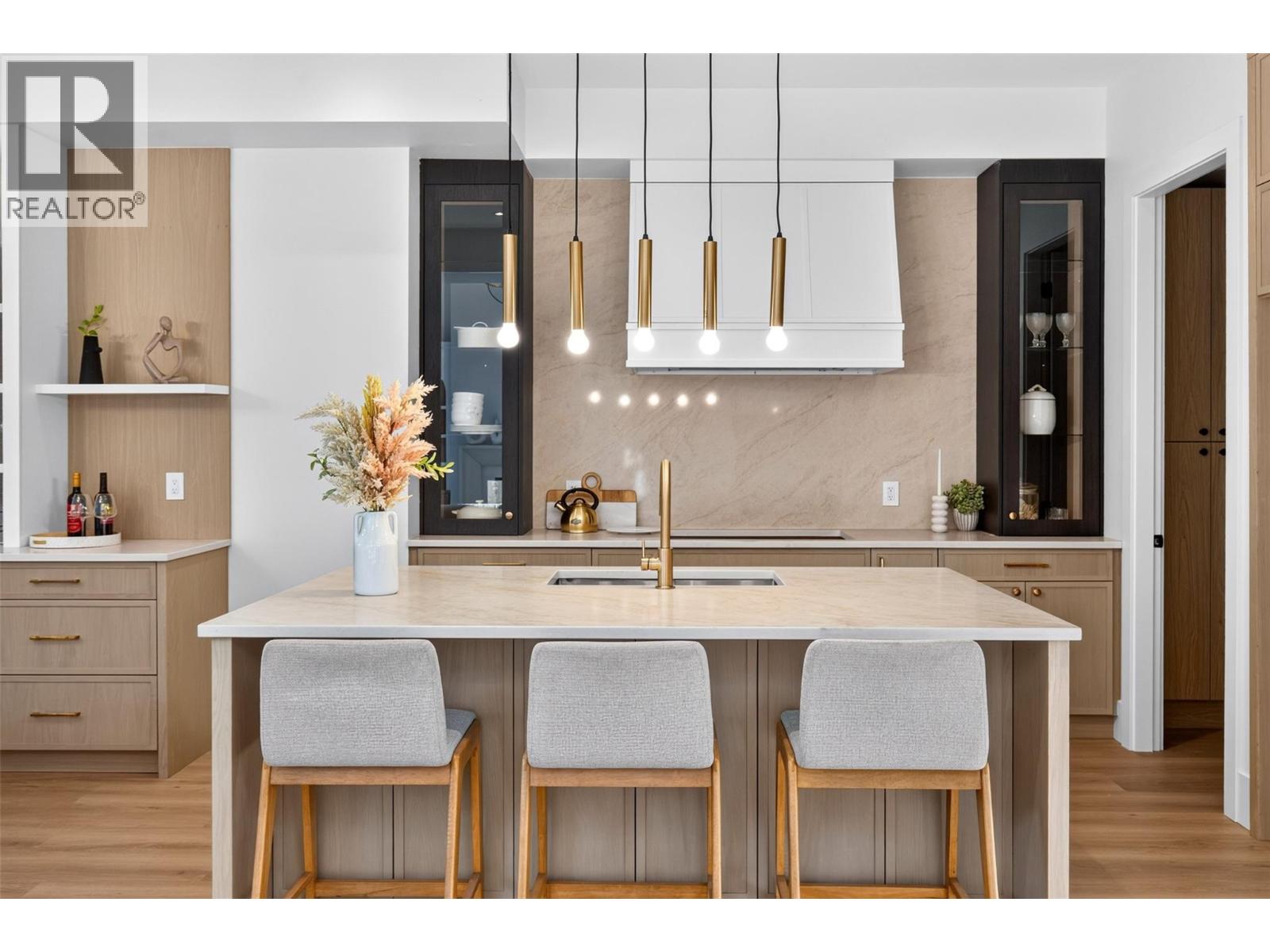 996 Bull Crescent, Kelowna, British Columbia  V1W 0B6 - Photo 6 - 10401961